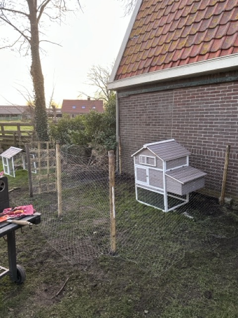 Installing fence
